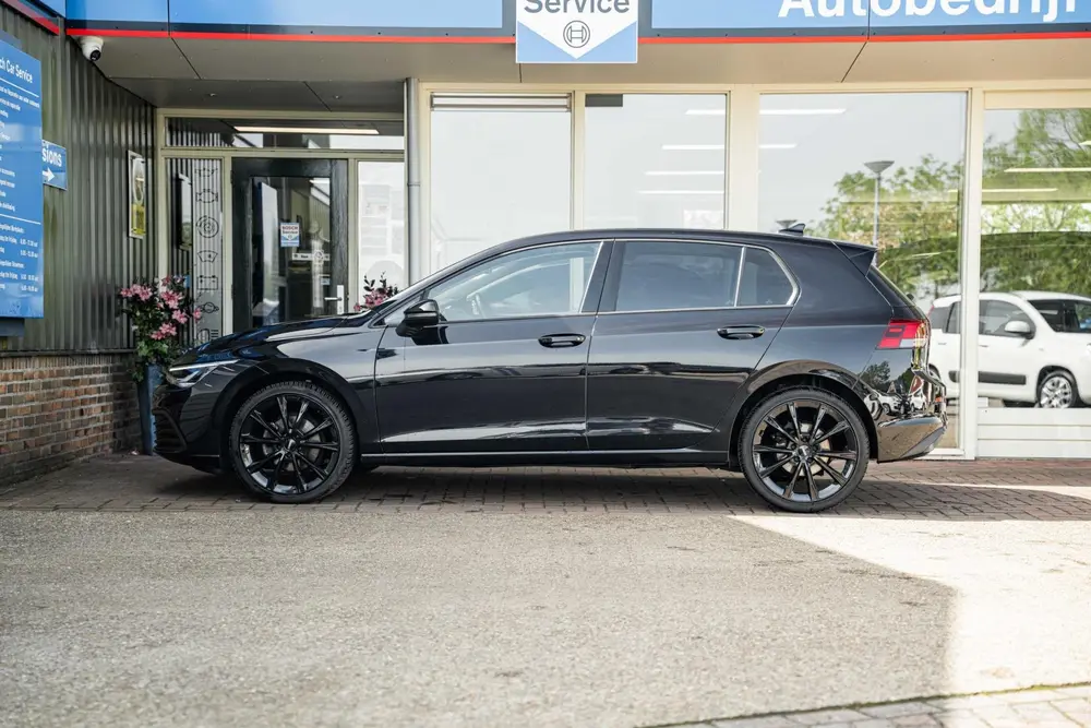 Volkswagen Golf 1.0 TSI Life uit 2022, foto 5