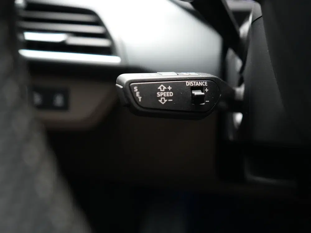 Audi e-tron 93 kWh 476pk Dealer O.H uit 2022, foto 19