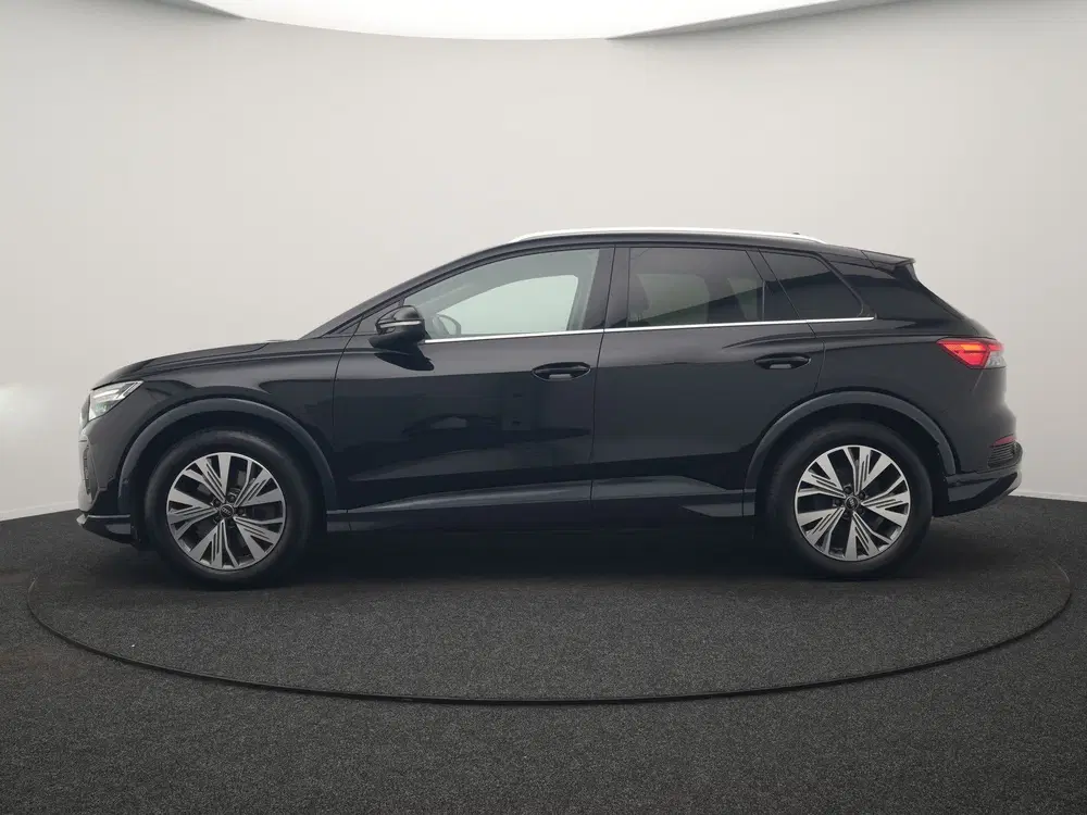Audi Q4 e-tron 40 Edition 77 kWh 204pk Dealer O.H uit 2023, foto 2