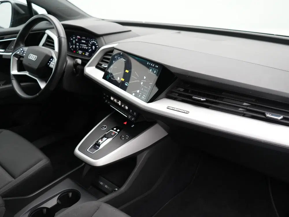 Audi Q4 e-tron 40 Edition 77 kWh 204pk Dealer O.H uit 2023, foto 4