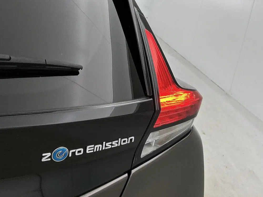 Nissan Leaf Tekna 40 kWh uit 2020, foto 15
