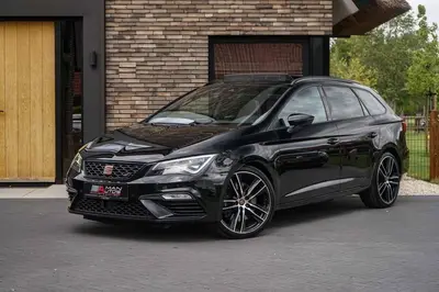 SEAT Leon Cupra 300 4Drive Pano uit 2019