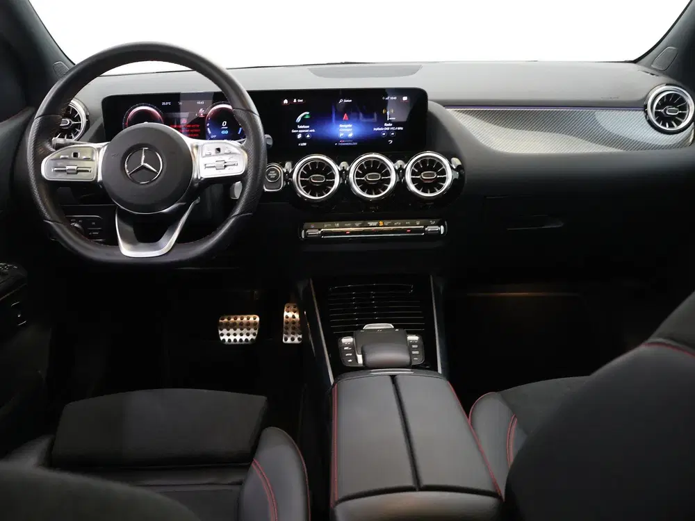 Mercedes-Benz B-Klasse 250 e AMG Line uit 2022, foto 8