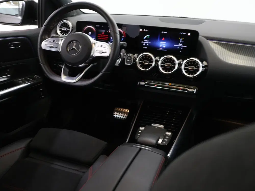 Mercedes-Benz B-Klasse 250 e AMG Line uit 2022, foto 9