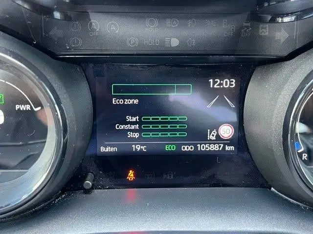 Toyota Yaris 1.5 Hybrid Executive uit 2021, foto 6