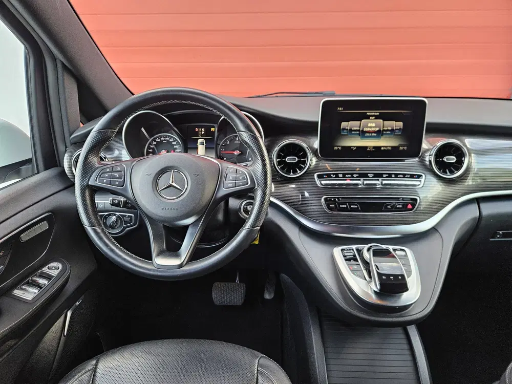 Mercedes-Benz V-Klasse 300d Lang Avantgarde uit 2019, foto 13