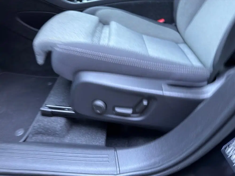 Volvo XC40 1.5 T5 Plus Dark uit 2022, foto 20