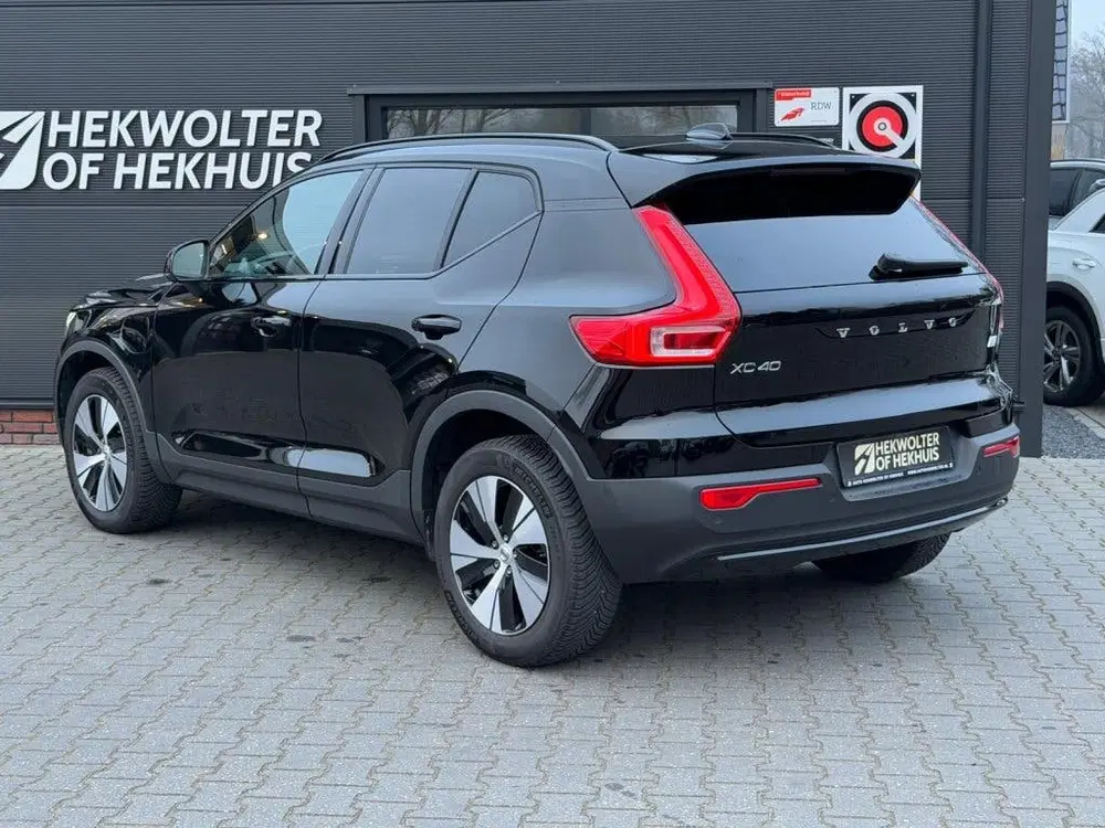 Volvo XC40 1.5 T5 Plus Dark uit 2022, foto 5