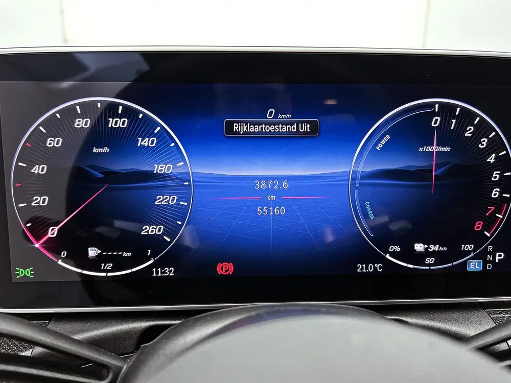 Mercedes-Benz CLE CLE Coupé 300 e AMG Plug-In Hybride Trekha uit 2025, foto 6
