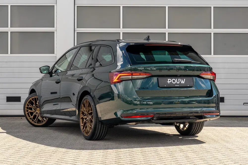 Skoda Octavia 1.5 TSI 150pk DSG MHEV Sportline Busines uit 2025, foto 10