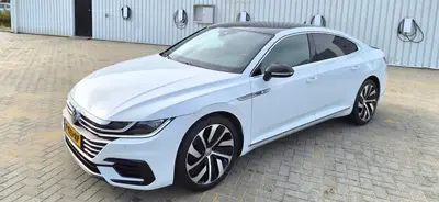 Volkswagen Arteon 2.0 TSI 190pk 7-DSG 2019 Wit uit 2019