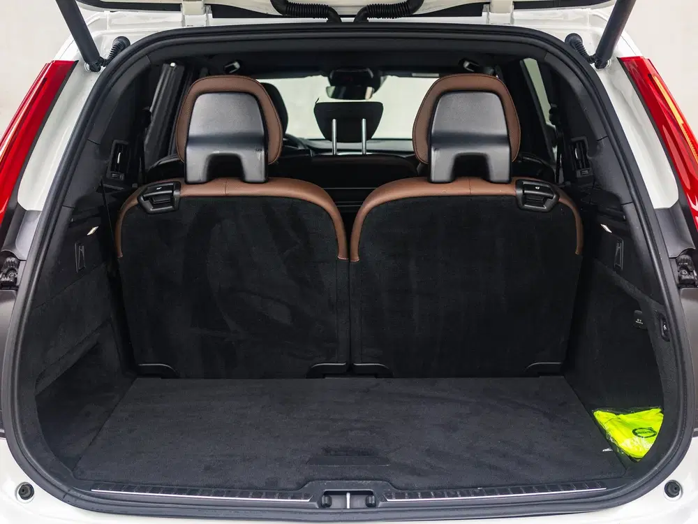 Volvo XC90 2.0 T8 Recharge AWD Inscription 360° 7 zit uit 2021, foto 18
