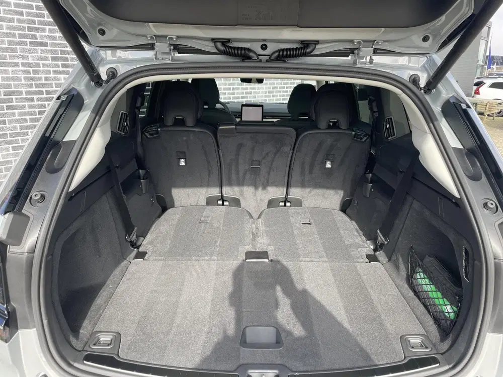 Volvo EX90 Twin Motor Plus 7p. 111 kWh uit 2025, foto 16