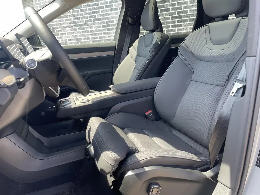 Volvo EX90 Twin Motor Plus 7p. 111 kWh uit 2025, foto 4
