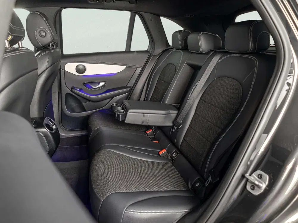 Mercedes-Benz GLC 300e 4MATIC uit 2022, foto 11