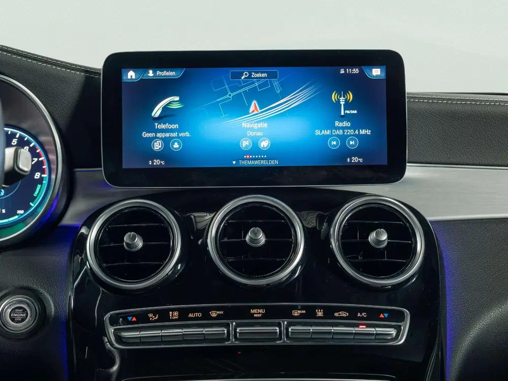 Mercedes-Benz GLC 300e 4MATIC uit 2022, foto 17