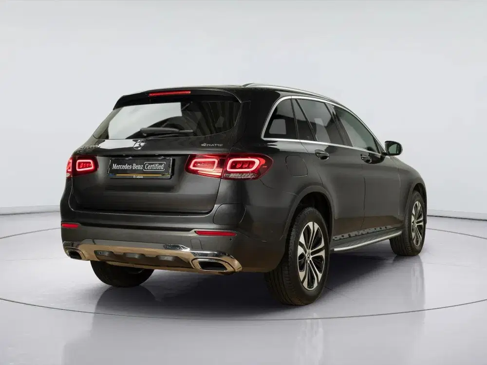 Mercedes-Benz GLC 300e 4MATIC uit 2022, foto 2