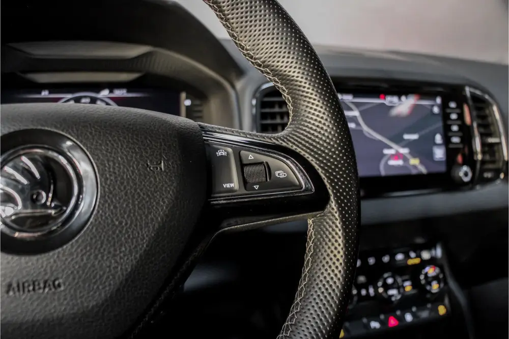 Skoda Karoq 2.0 TSI Sportline 191PK 4x4 uit 2019, foto 15