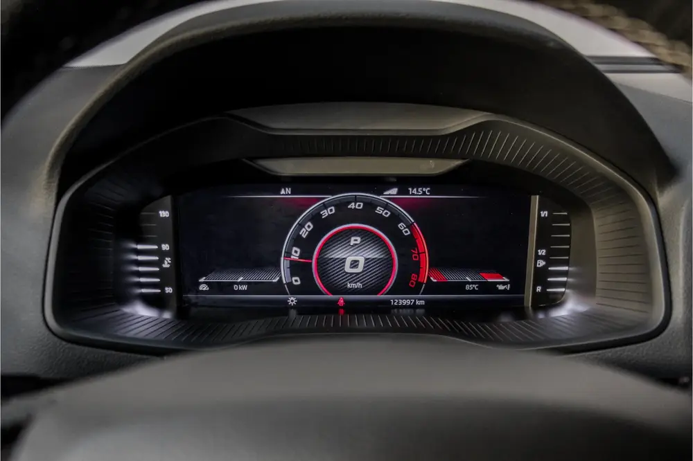 Skoda Karoq 2.0 TSI Sportline 191PK 4x4 uit 2019, foto 17