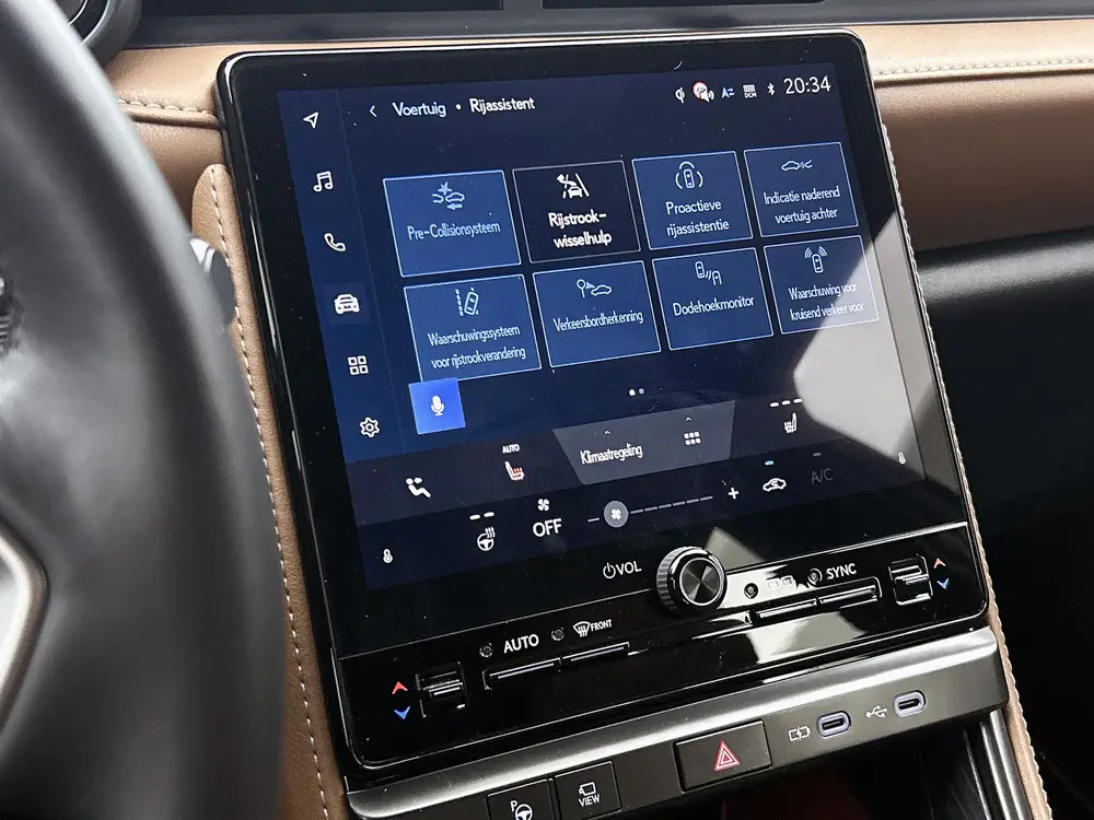Lexus LBX Relax 2WD Advanced Pack uit 2025, foto 10
