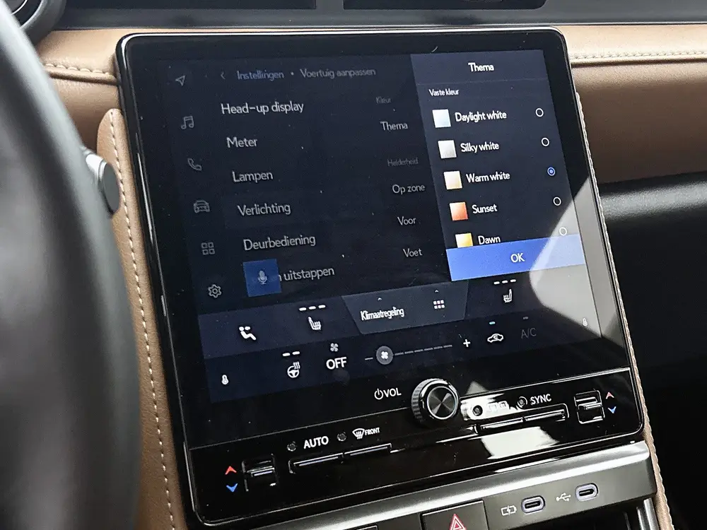 Lexus LBX Relax 2WD Advanced Pack uit 2025, foto 11