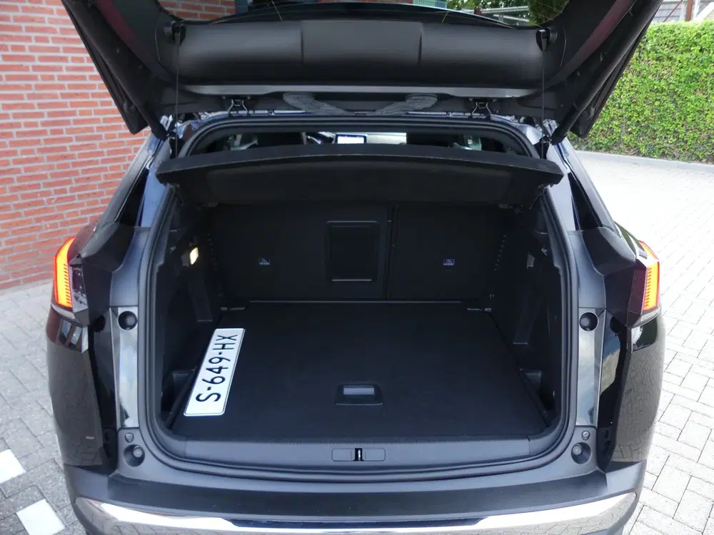Peugeot 3008 1.2 PureTech GT-Line uit 2021, foto 9