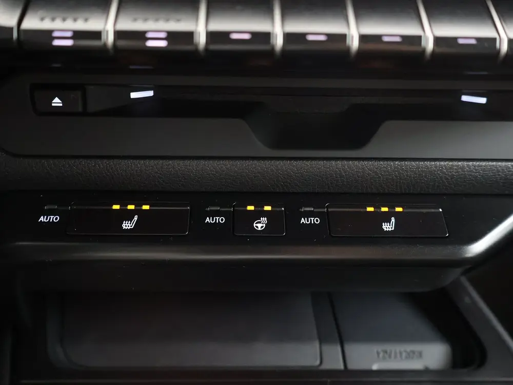 Lexus UX 250h | Dealer onderhouden | Stoel+stuurverwarming | uit 2020, foto 20