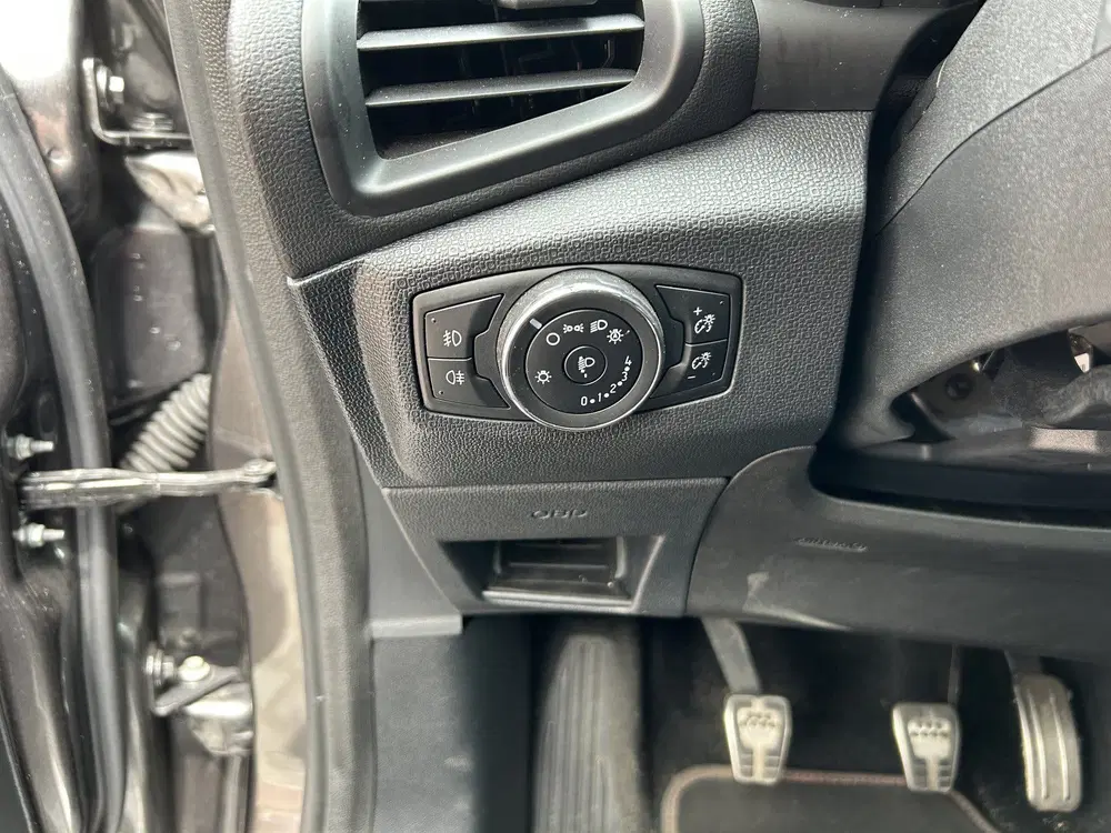 Ford EcoSport 1.0 EcoBoost ST-Line 69.000 KM Nieuwstaat uit 2019, foto 14