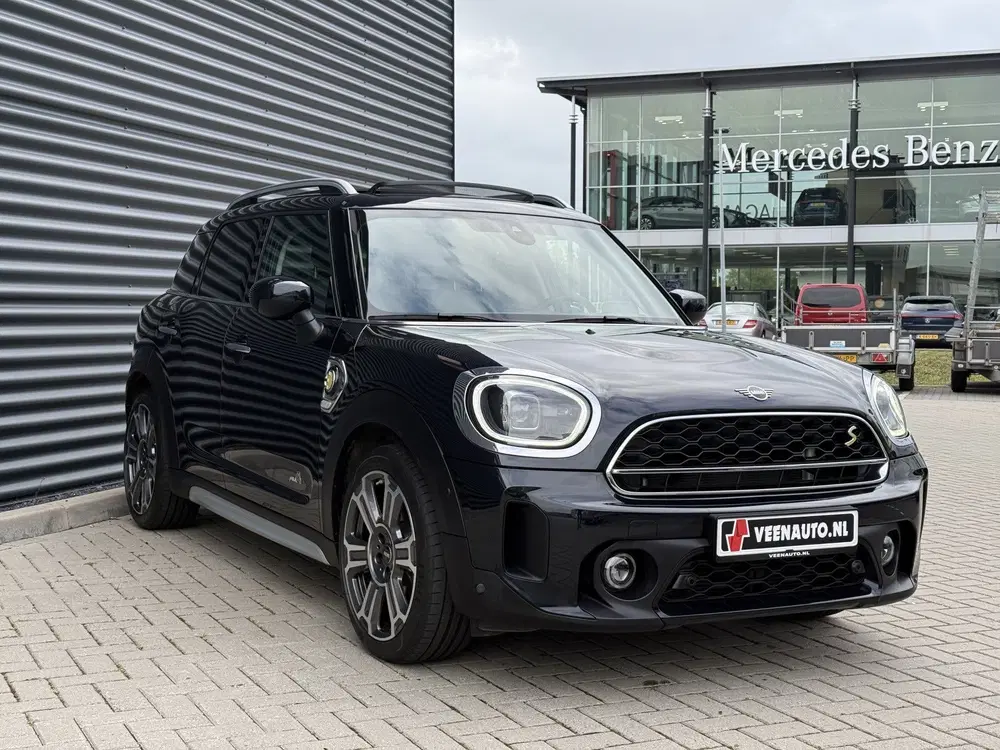 Mini Countryman 2.0 Cooper SE ALL4 Pano uit 2022, foto 3