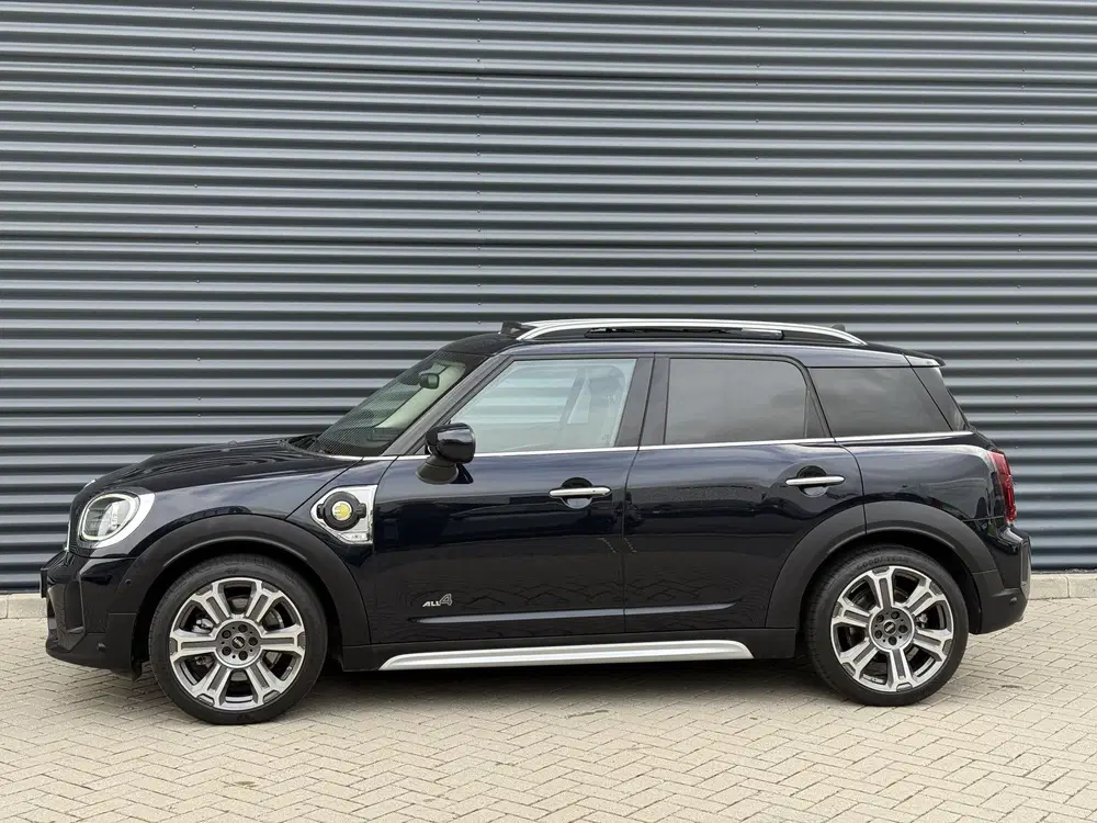 Mini Countryman 2.0 Cooper SE ALL4 Pano uit 2022, foto 4