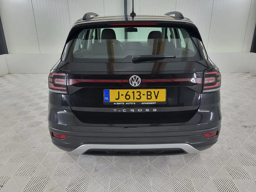Volkswagen T-Cross 1.0 TSI Life Business uit 2020, foto 4