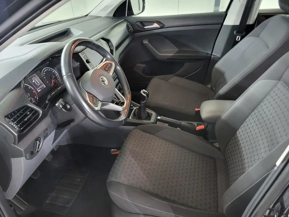 Volkswagen T-Cross 1.0 TSI Life Business uit 2020, foto 8