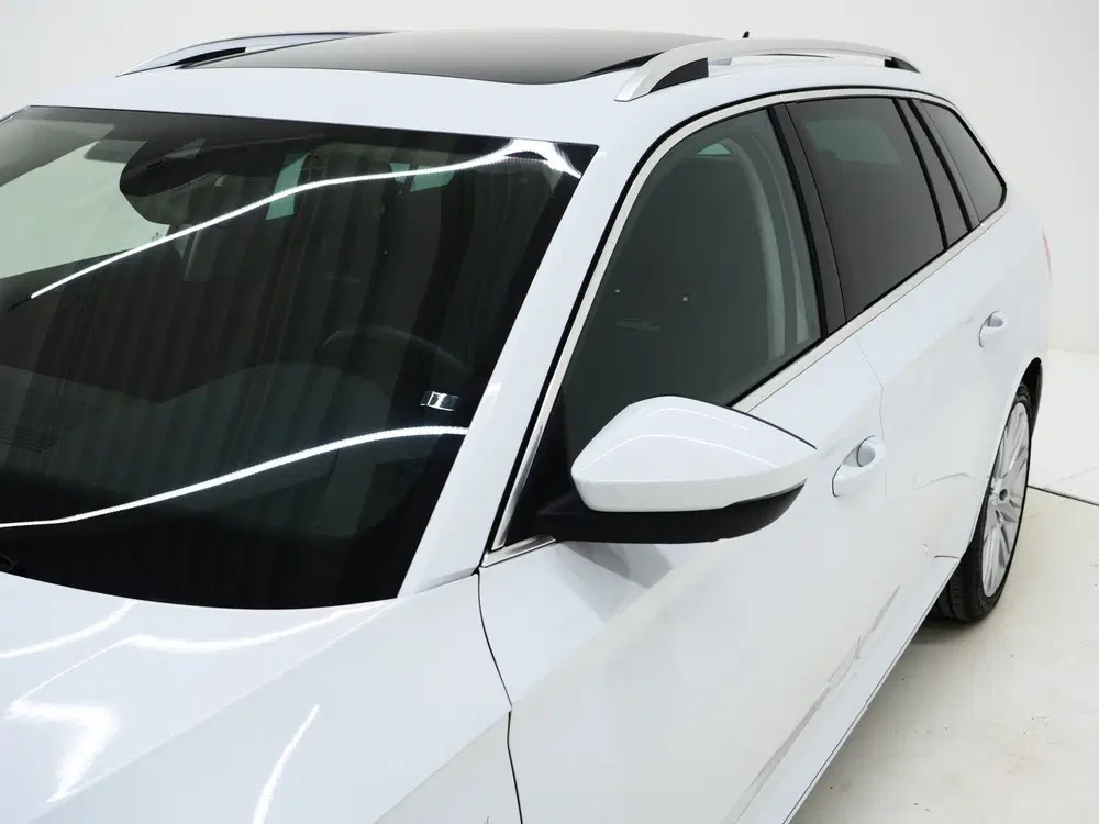 Skoda Superb 1.4 TSI iV Laurin & Klement uit 2023, foto 13