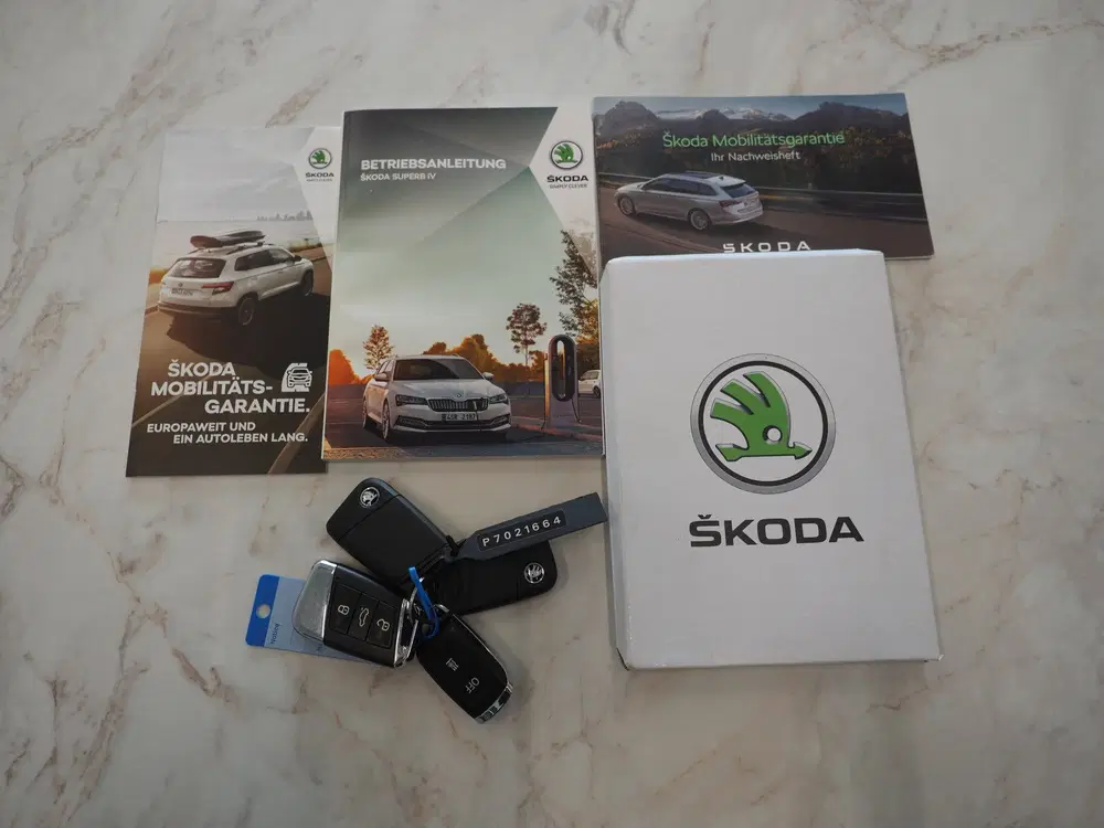 Skoda Superb 1.4 TSI iV Laurin & Klement uit 2023, foto 8