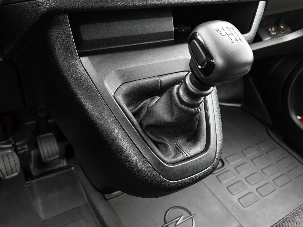 Opel Vivaro 1.5 Diesel 120 S&S L3 Apple Carplay uit 2024, foto 12