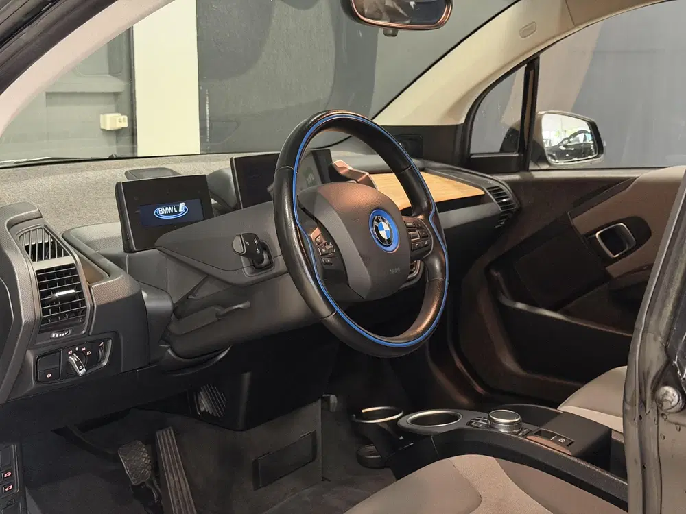 BMW i3 Dark Shadow Edition 120Ah 42 kWh uit 2020, foto 16