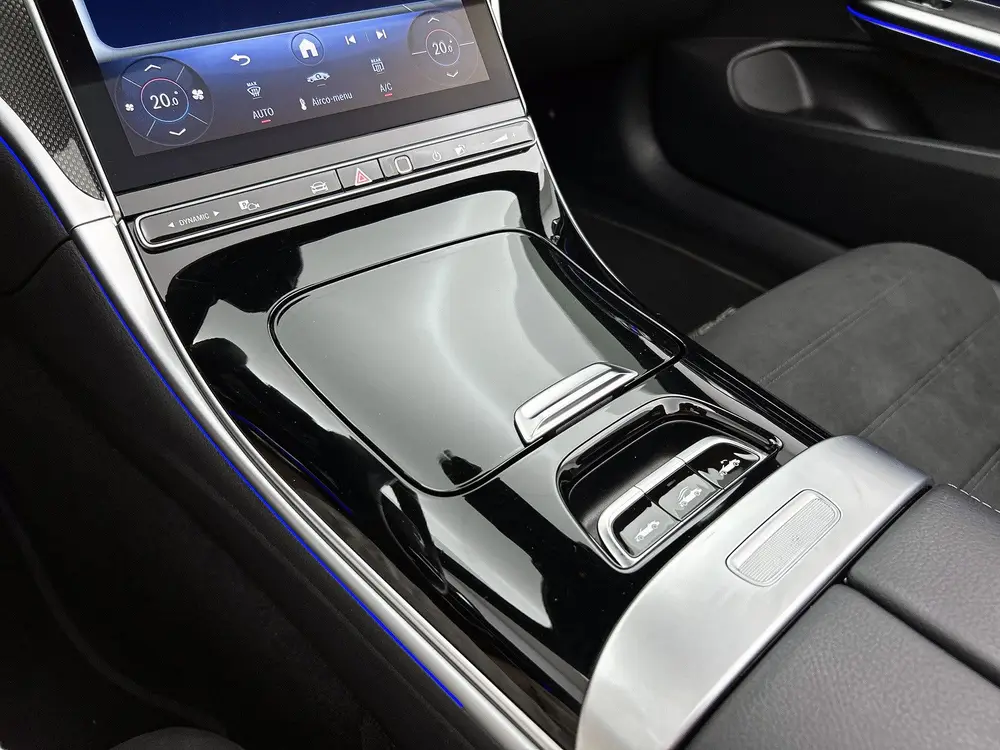 Mercedes-Benz CLE 180 AMG Line uit 2025, foto 10