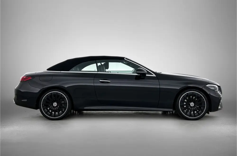Mercedes-Benz CLE 180 AMG Line uit 2025, foto 11