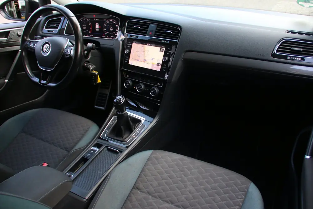 Volkswagen Golf 1.0 TSI VIRT COCKPIT ADAP.CRUISE CONTROL! uit 2019, foto 12