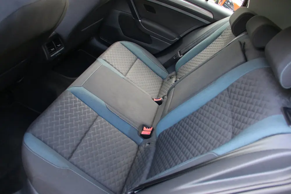Volkswagen Golf 1.0 TSI VIRT COCKPIT ADAP.CRUISE CONTROL! uit 2019, foto 19