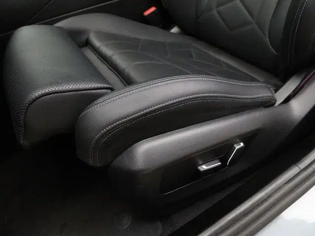BMW 5-serie 5-serie 530e M Sport PRO Edition uit 2024, foto 17
