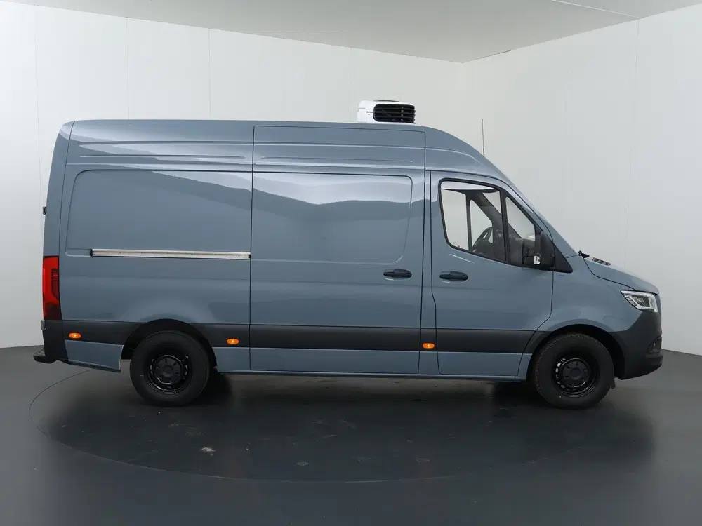 Mercedes-Benz Sprinter 315 CDI uit 2024, foto 6