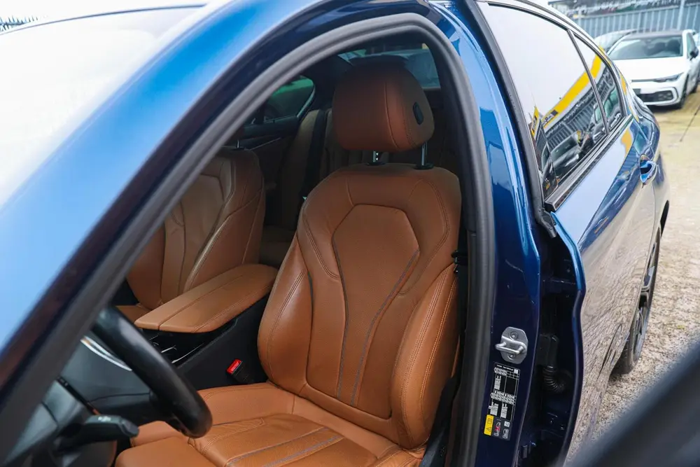 BMW 5-serie 545e xDrive M-SPORT LASER HARMAN KARDON CA uit 2023, foto 12