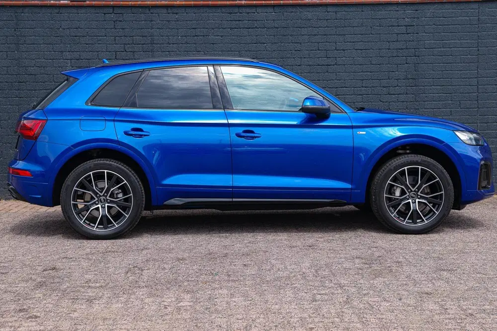 Audi Q5 50 TFSI e S edition Competition PANORAMADA uit 2022, foto 6