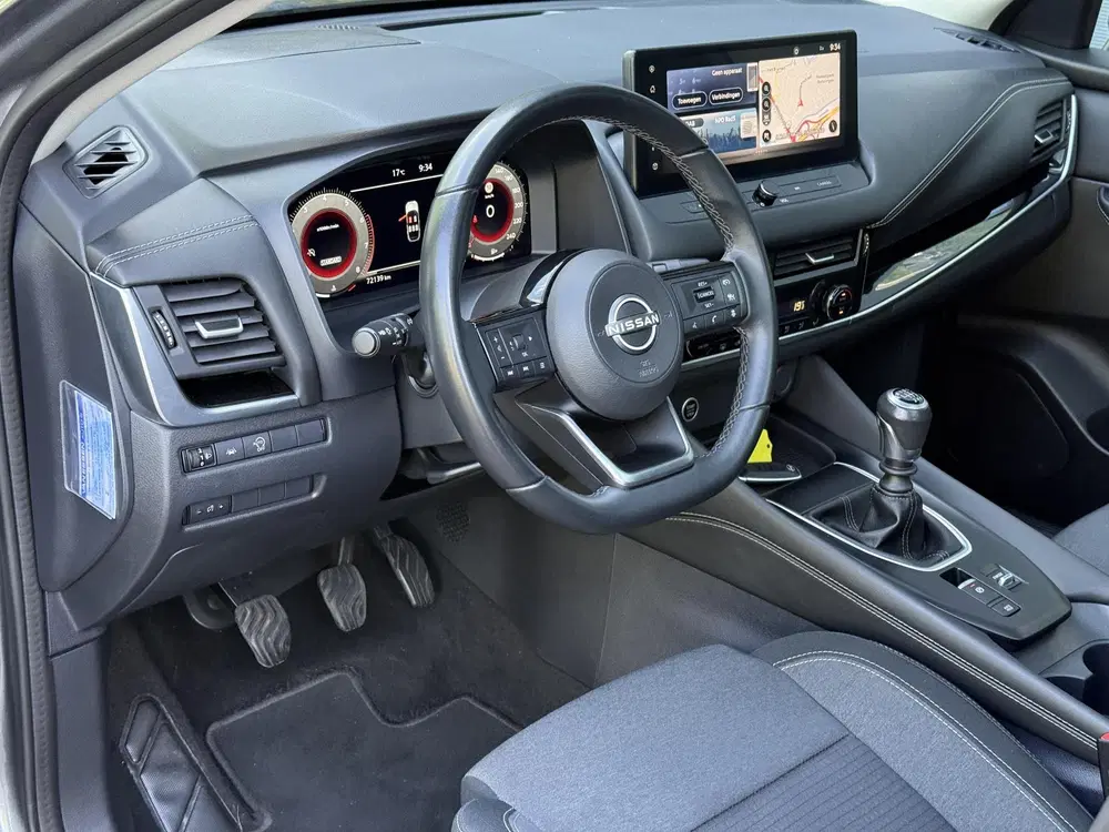 Nissan Qashqai 1.3 MHEV N-Connecta uit 2023, foto 17