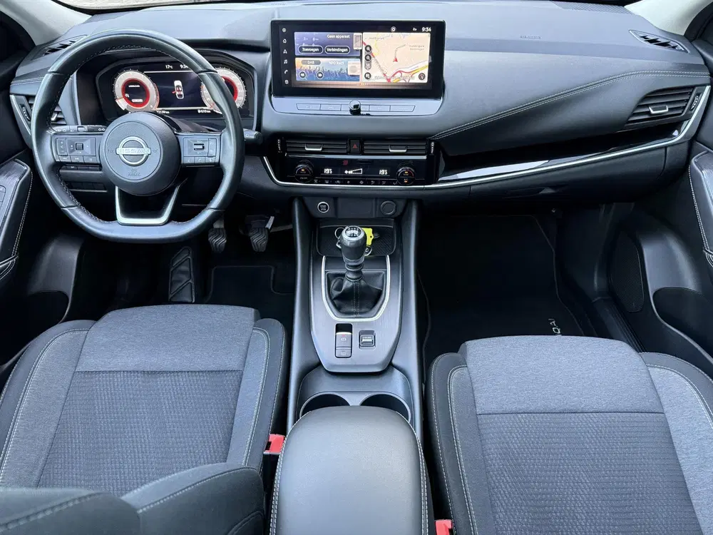 Nissan Qashqai 1.3 MHEV N-Connecta uit 2023, foto 2