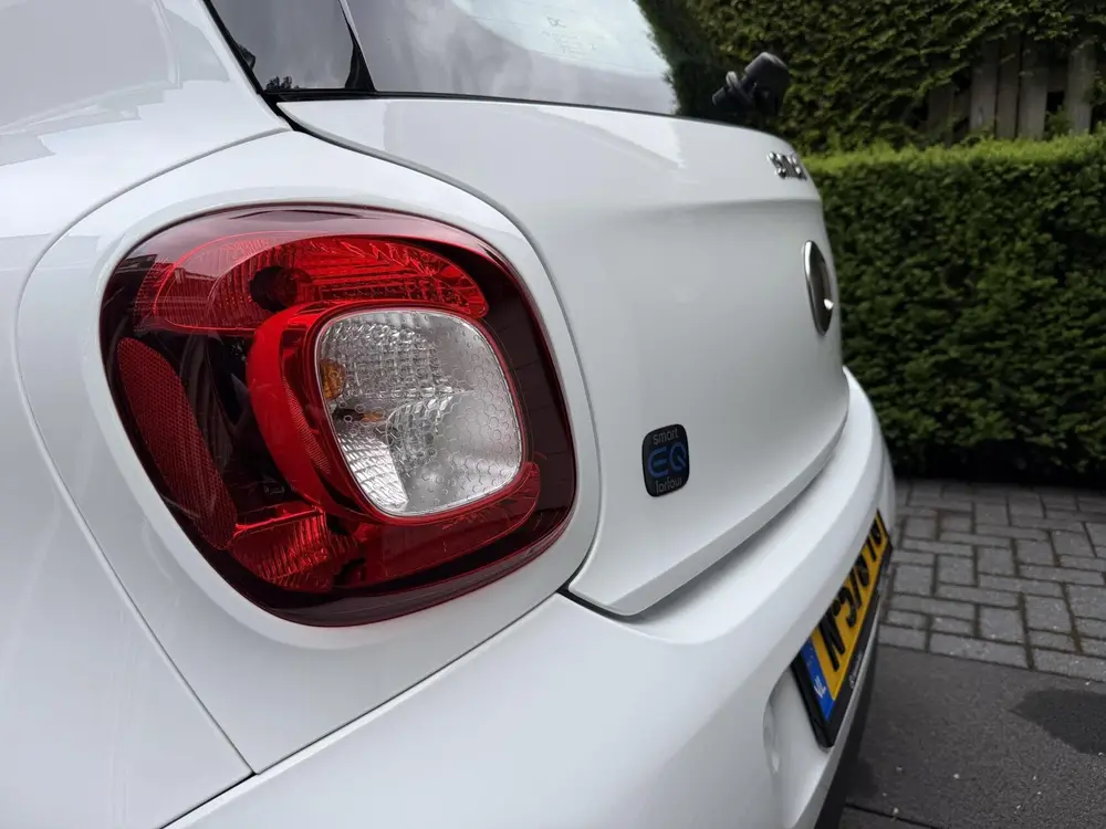 Smart Forfour EQ Essential Plus 18 kWh| Dealer|Cruise| Leer uit 2021, foto 18