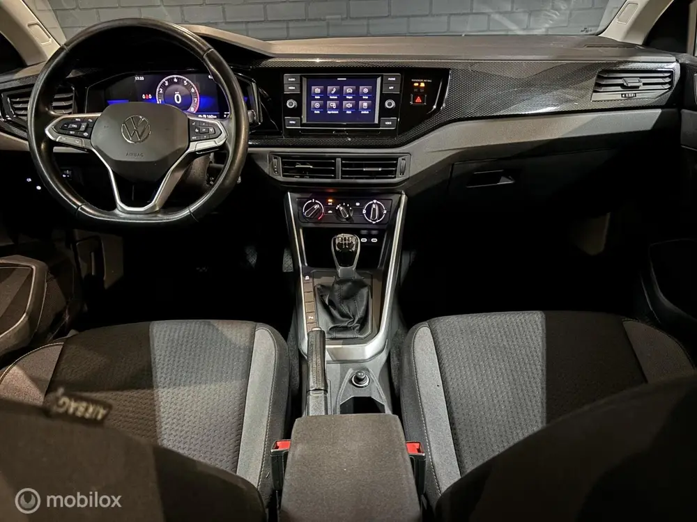 Volkswagen Polo 1.0 Deep Black/Digital cockpit/Cruise/ uit 2023, foto 4