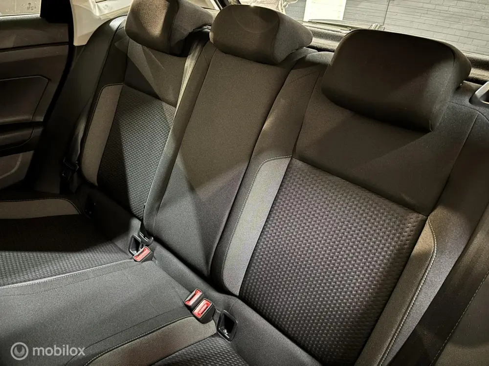 Volkswagen Polo 1.0 Deep Black/Digital cockpit/Cruise/ uit 2023, foto 7