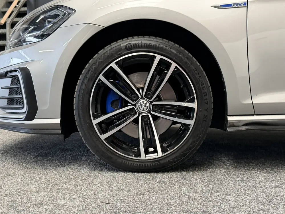 VOLKSWAGEN GOLF 1.4 eHYBRID GTE NAVIGATIE ADAPTIVE CRUISE CO uit 2020, foto 19